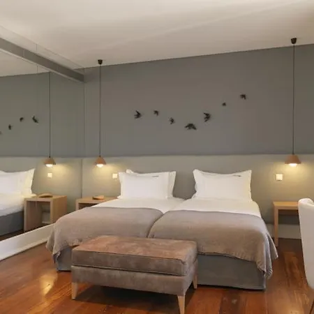 Feels Like Chiado Prime Bed & Breakfast 3*