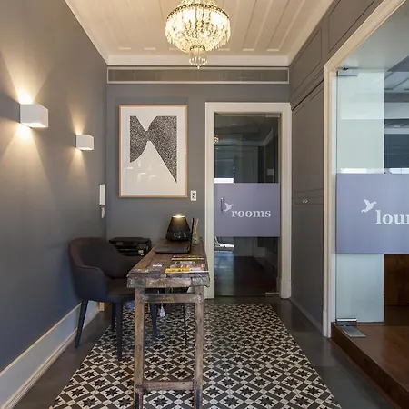Feels Like Chiado Prime Bed & Breakfast