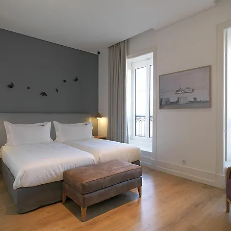 Feels Like Chiado Prime 3* Lisbon
