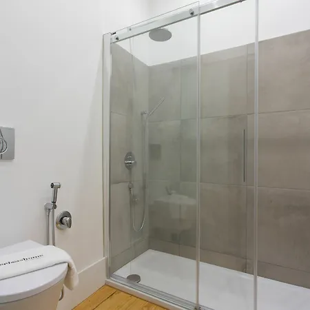 Feels Like Chiado Prime Bed & Breakfast 3*