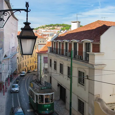 Feels Like Chiado Prime Bed & Breakfast 3*